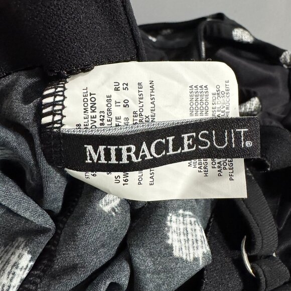 Miraclesuit Love Knot Tankini Swim Top 16W Black Polka Dot Underwire NWT SW-2077 - Picture 9 of 10